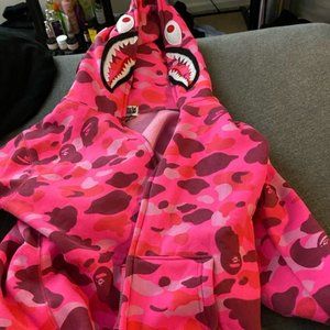 Bathing ape hoodie never worn size small